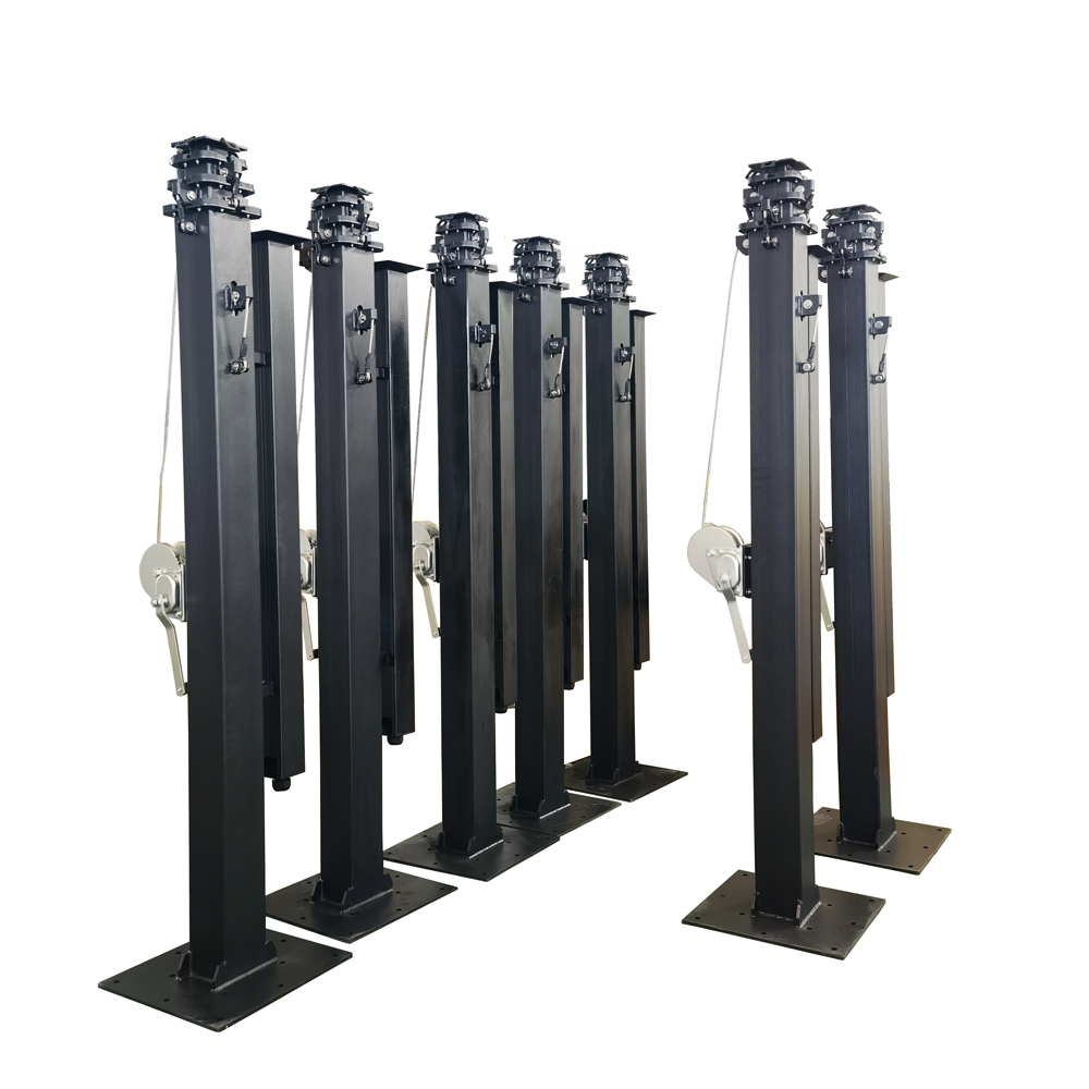 Telescopic mast pole light tower mast